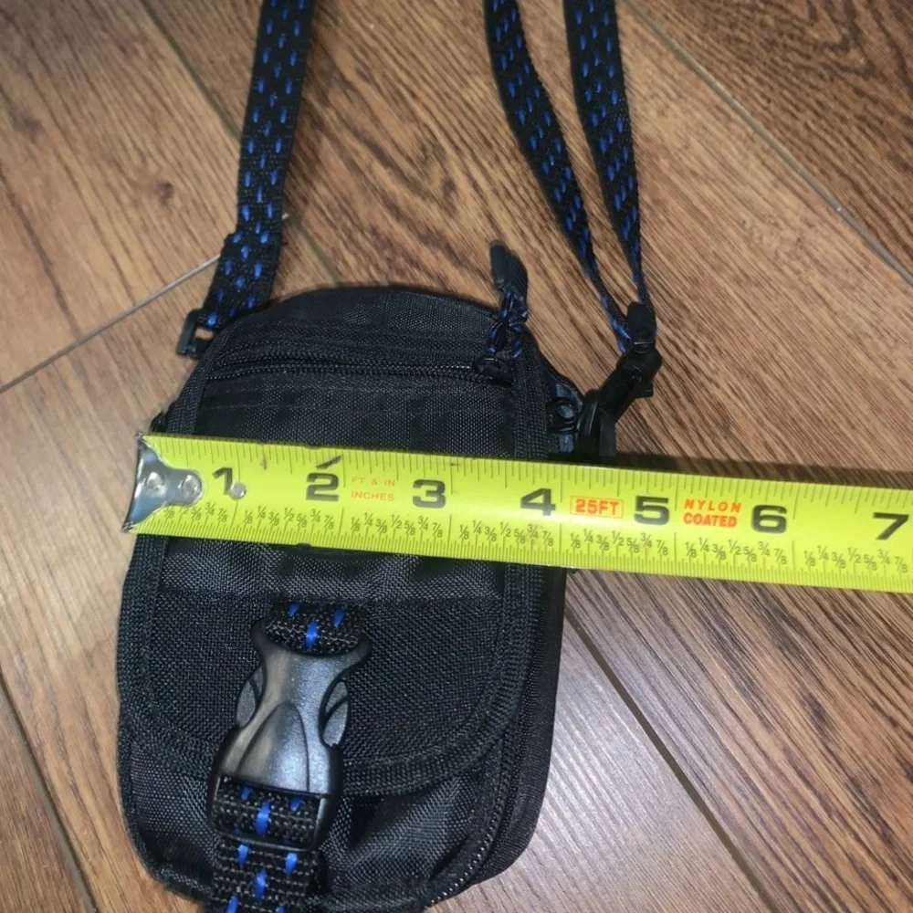 Samsonite Small Padded Crossbody Camera Bag w/ Adjustable Multi Compartments